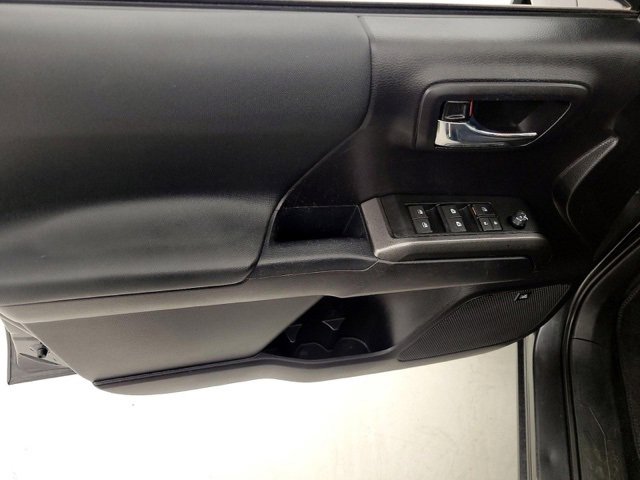 Used 2020 Toyota Tacoma 4x4 Double Cab image 7