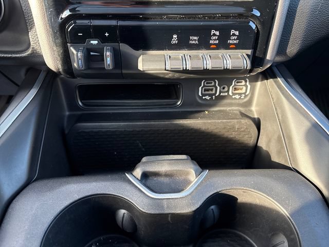Used 2023 RAM 1500 Big Horn AWD/4WD image 19