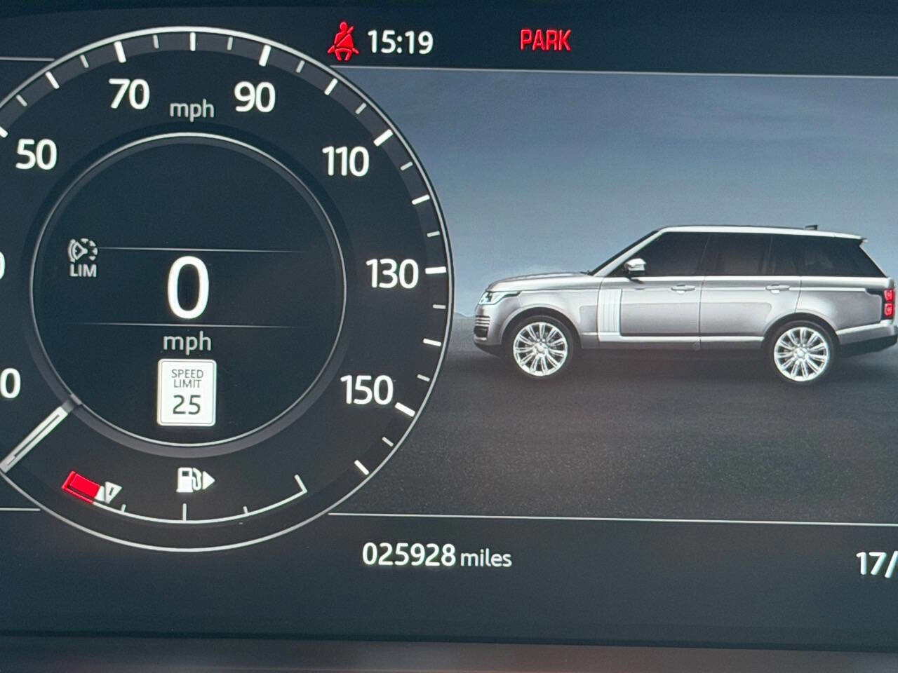 Used 2022 Land Rover Range Rover Westminster Edition image 23