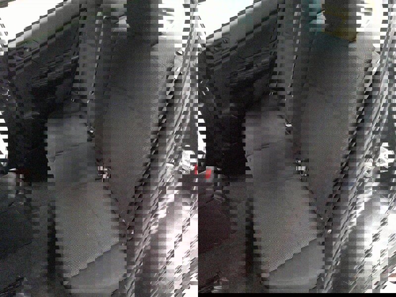 Used 2013 Subaru Impreza 2.0i image 25