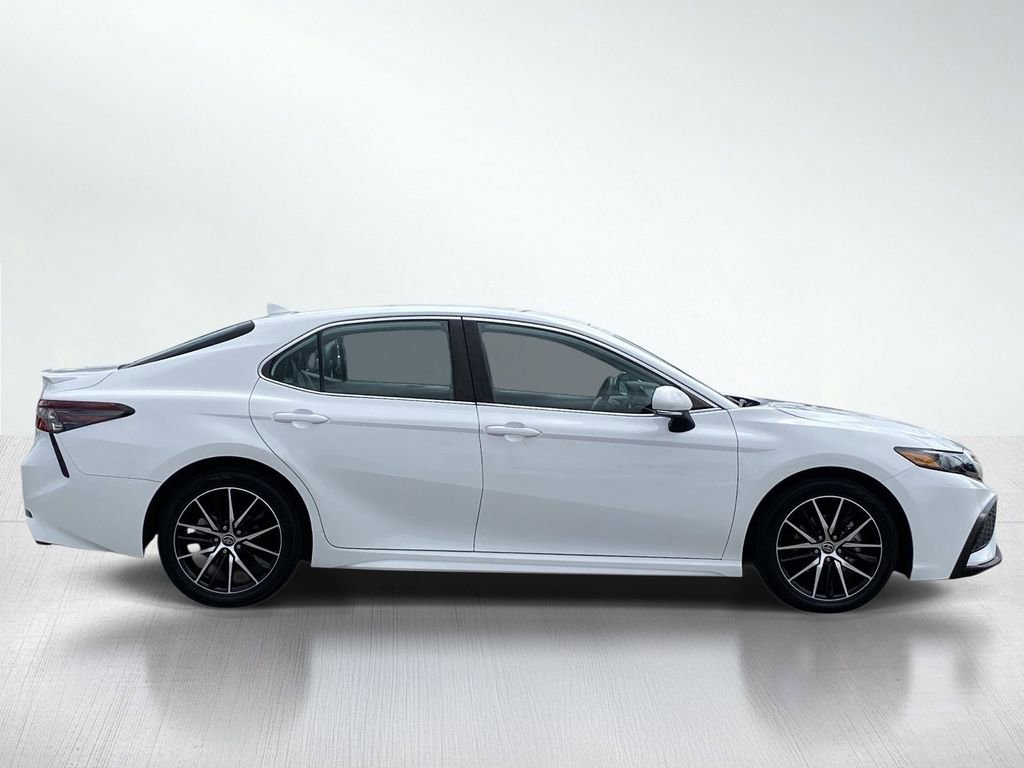 Certified 2023 Toyota Camry SE FWD image 10
