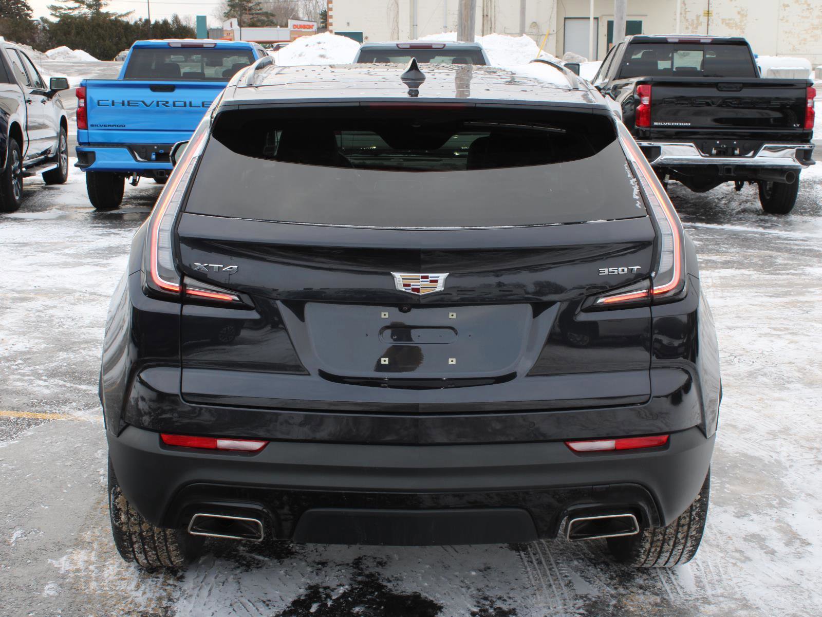 Used 2023 Cadillac XT4 Sport image 6