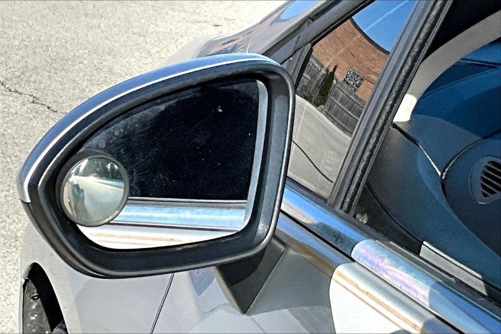 Used 2016 Chevrolet Cruze LT w/ LT Convenience Package image 13