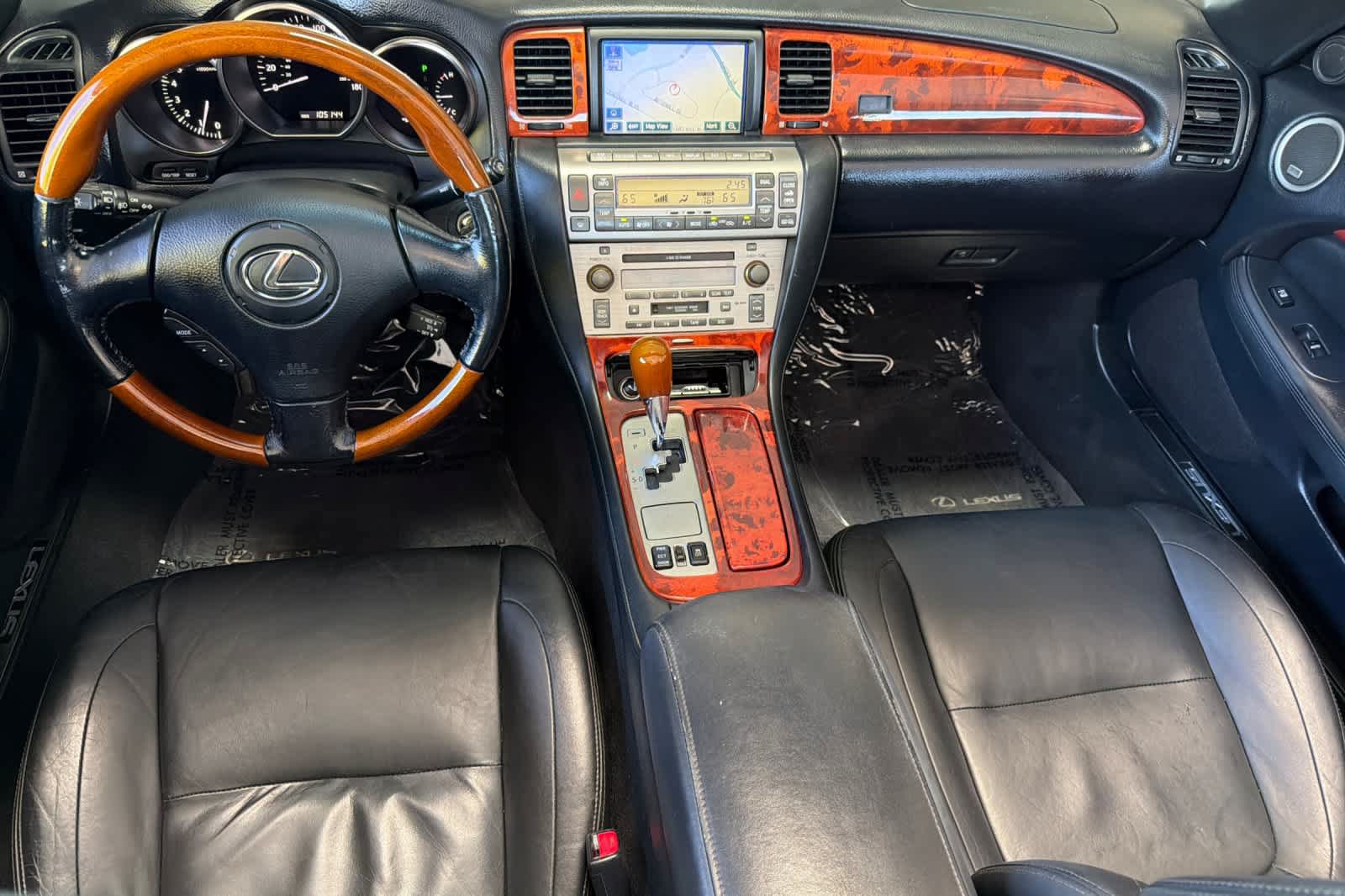 Used 2007 Lexus SC 430 Convertible RWD image 3