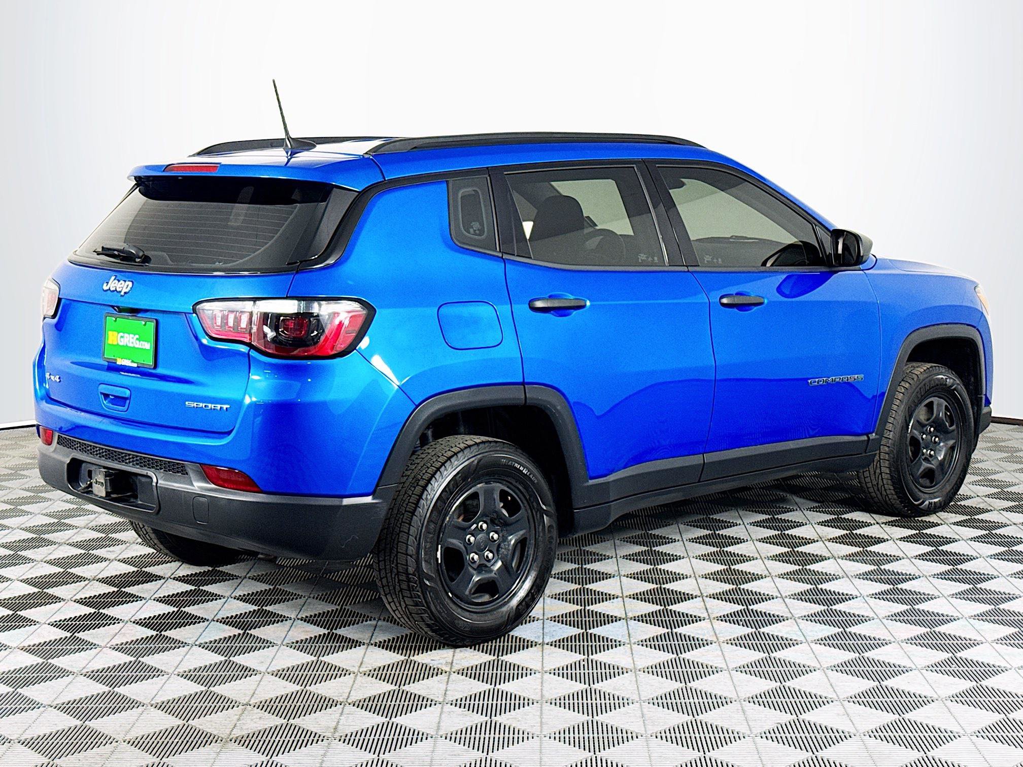 Used 2019 Jeep Compass Sport w/ Cold Weather Group image 10