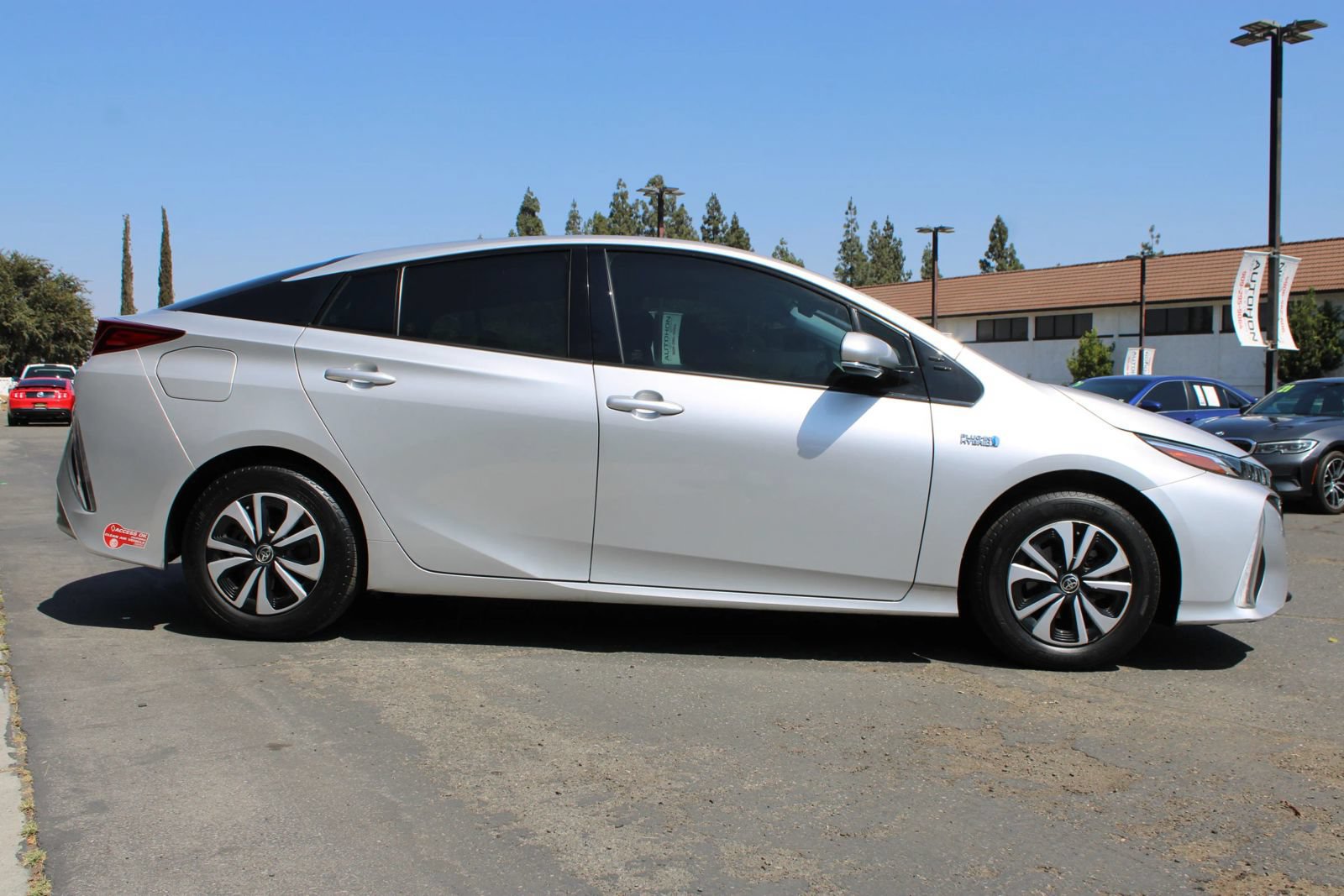 Used 2018 Toyota Prius Prime Premium FWD image 42
