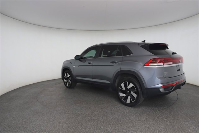 Used 2024 Volkswagen Atlas Cross Sport SE image 11