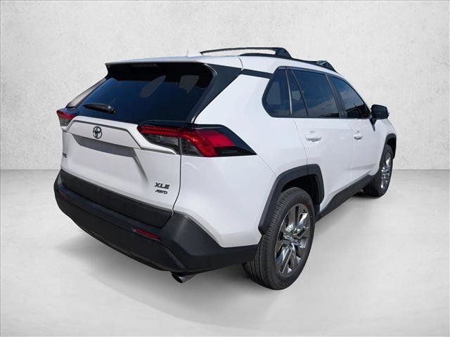 Used 2019 Toyota RAV4 XLE Premium w/ Cold Weather Package image 5