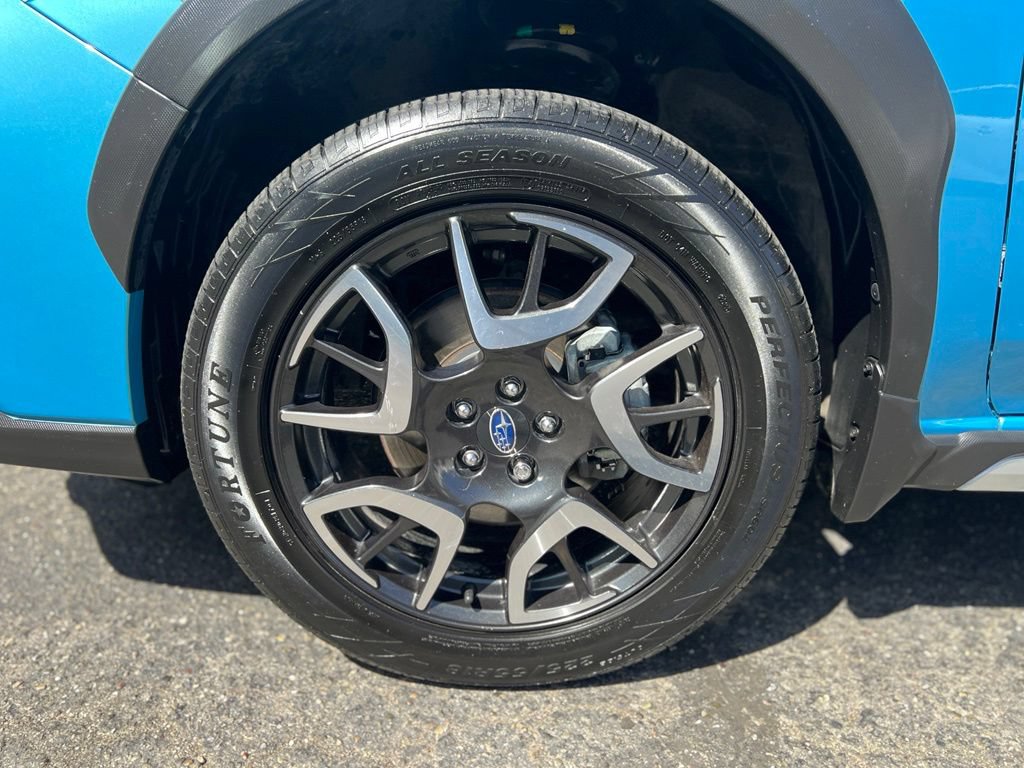 Used 2020 Subaru Crosstrek Hybrid w/ Moonroof Package w/Navigation AWD/4WD image 9