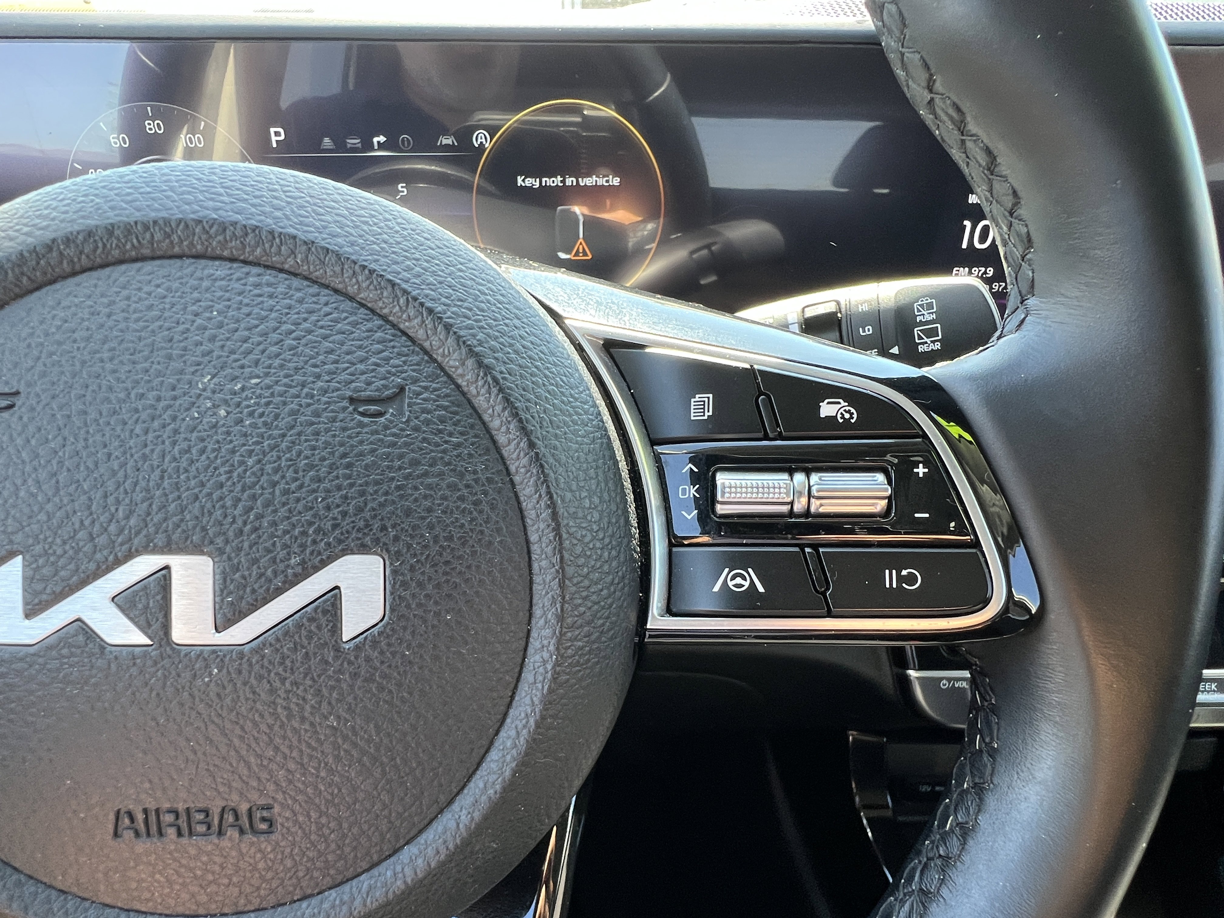 Certified 2024 Kia Seltos S image 25