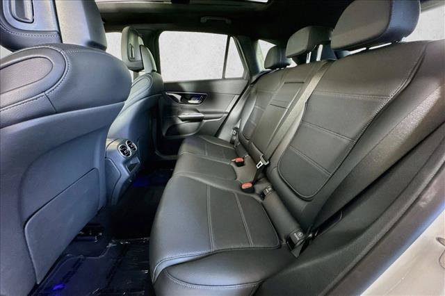 Used 2026 Mercedes-Benz GLC 300 4MATIC image 23