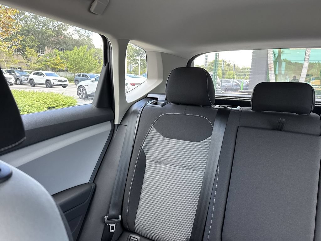 Used 2022 Volkswagen Taos S FWD image 17