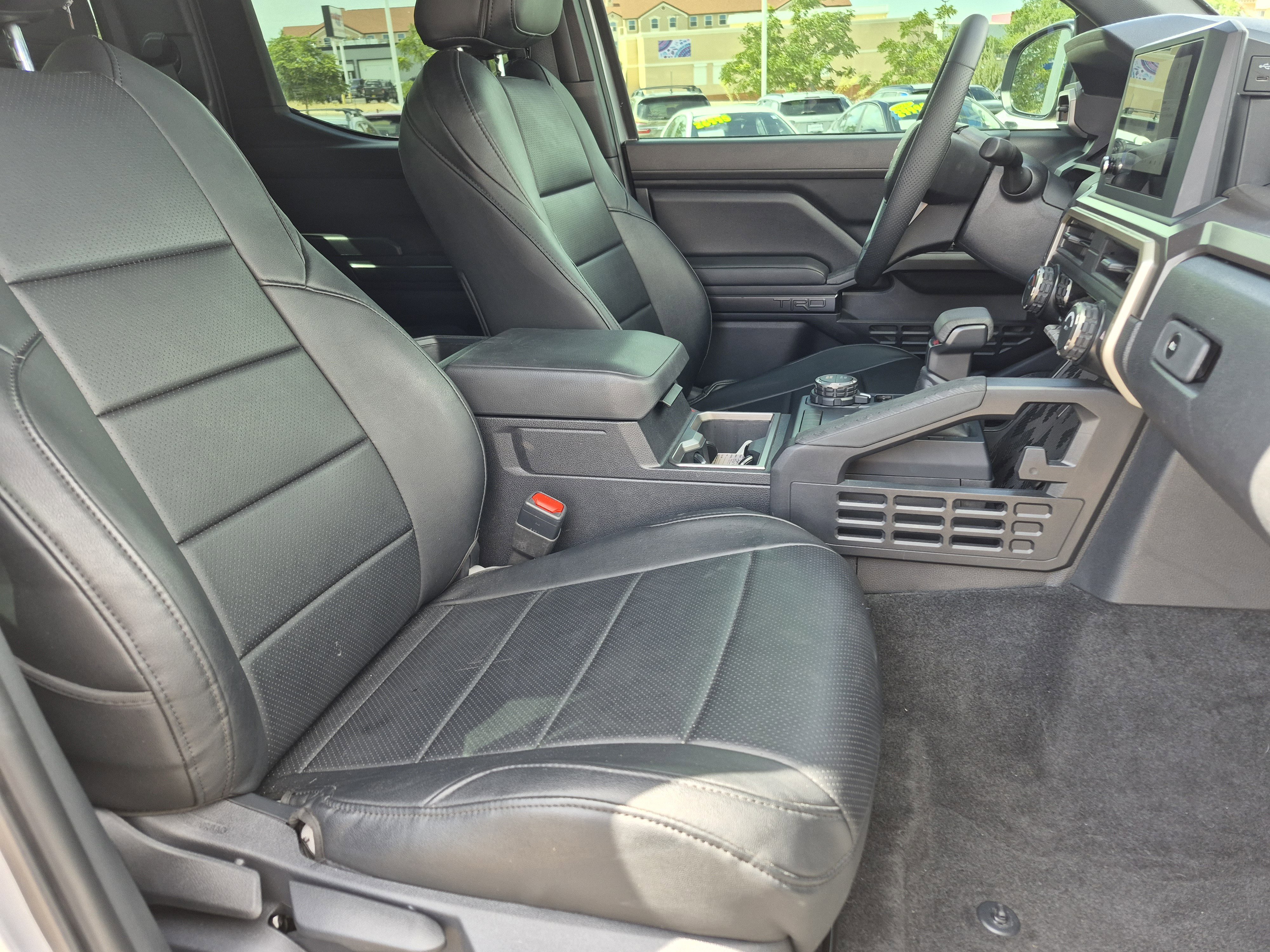 Certified 2025 Toyota Tacoma TRD Sport AWD/4WD image 22