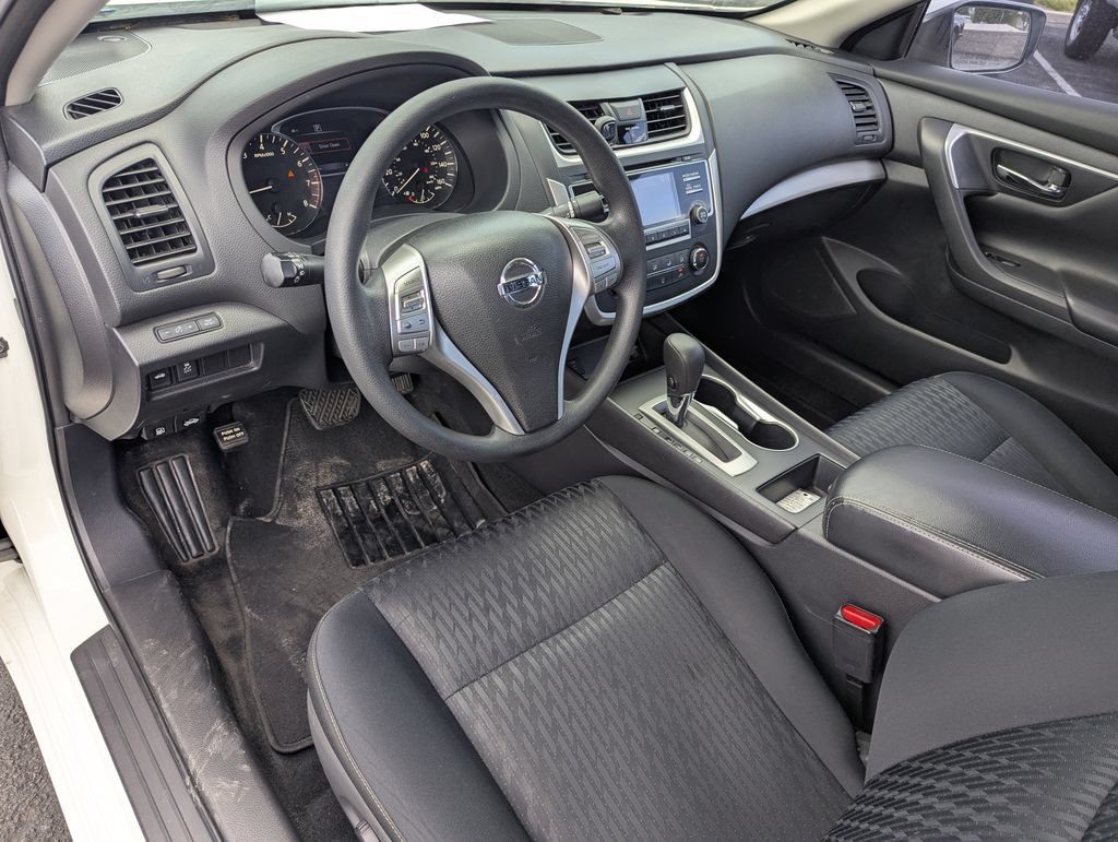 Used 2017 Nissan Altima 2.5 S w/ Power Driver Seat Package FWD image 23