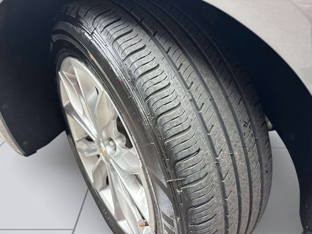 Used 2024 Chevrolet Malibu LT image 8