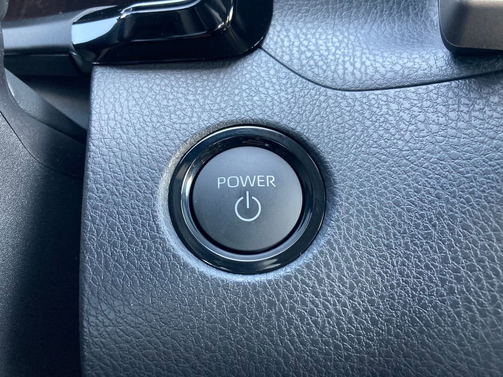 New 2026 Toyota Camry SE image 19