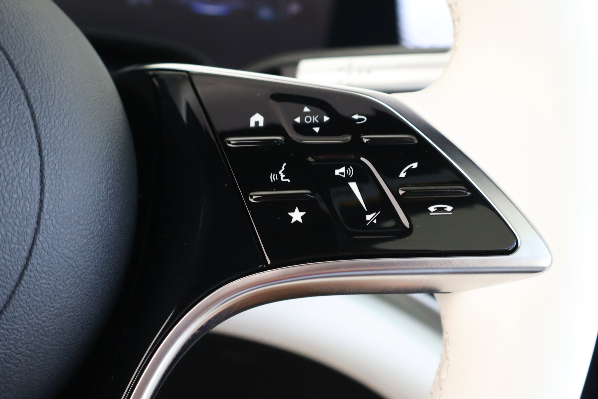 New 2025 Mercedes-Benz EQS 450+ Sedan image 25