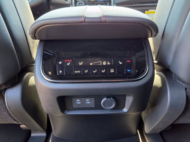 New 2027 Nissan Armada PRO-4X AWD/4WD image 14
