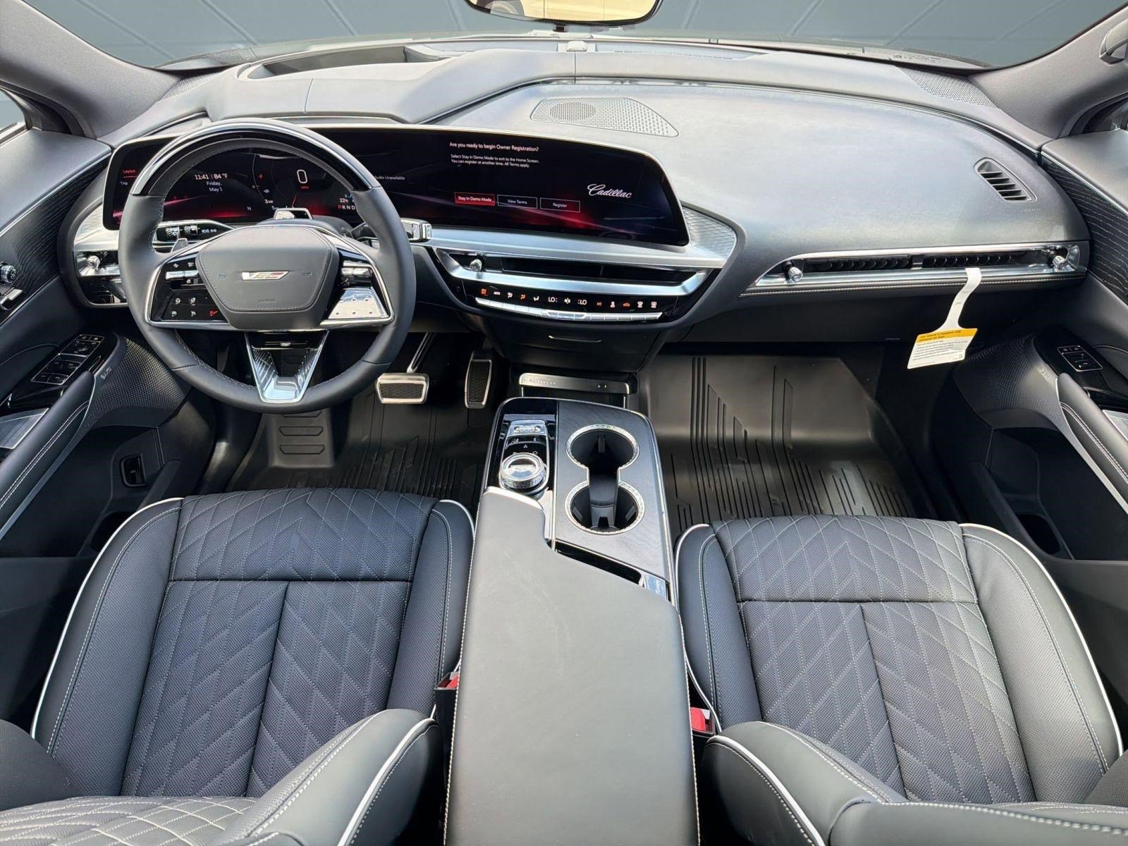 New 2026 Cadillac Lyriq V w/ LPO, Floor Liner Package AWD/4WD image 16