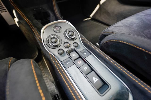 Used 2019 McLaren 600LT RWD image 78
