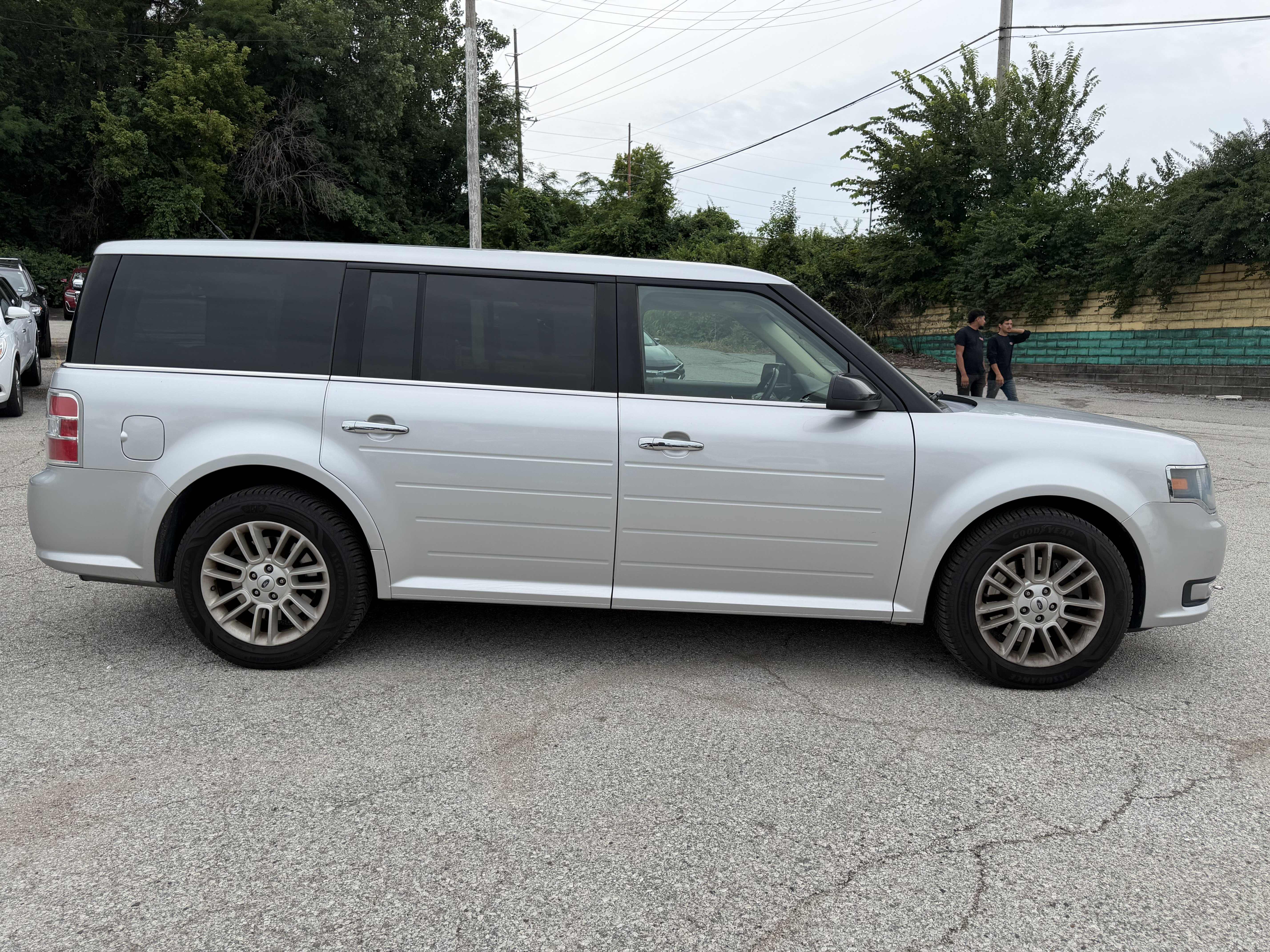 Used 2015 Ford Flex SEL w/ Equipment Group 202A FWD image 8