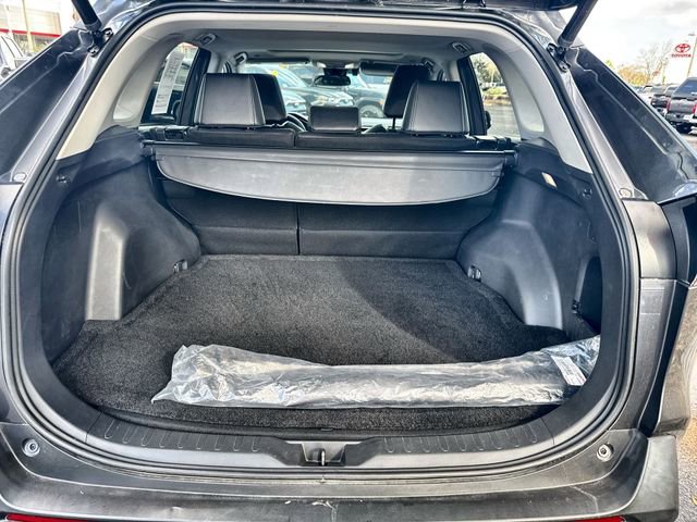 Used 2023 Toyota RAV4 XLE Premium image 32