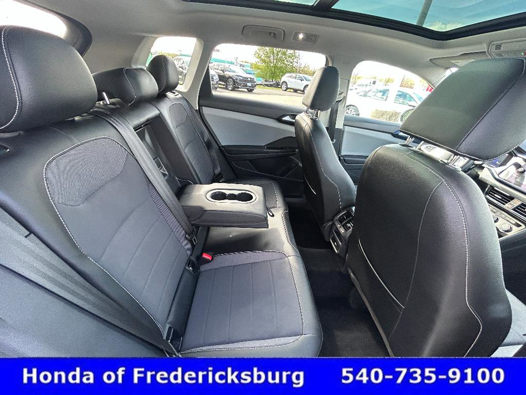 Used 2022 Volkswagen Taos SE AWD/4WD image 27