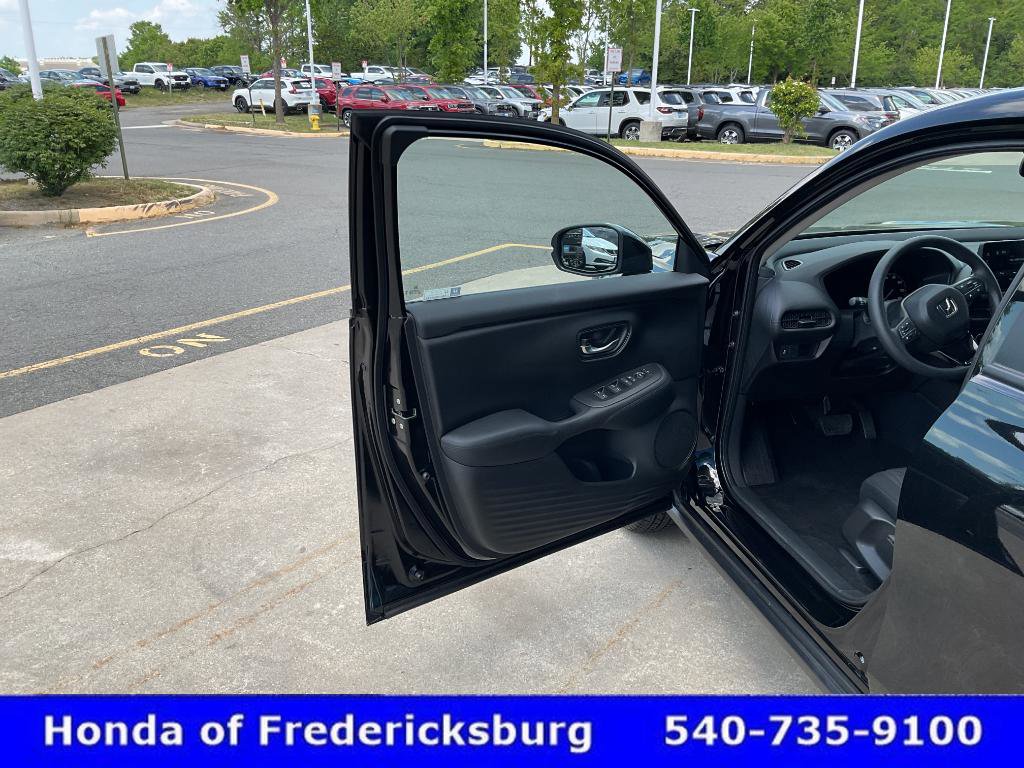 Used 2026 Honda HR-V LX image 15