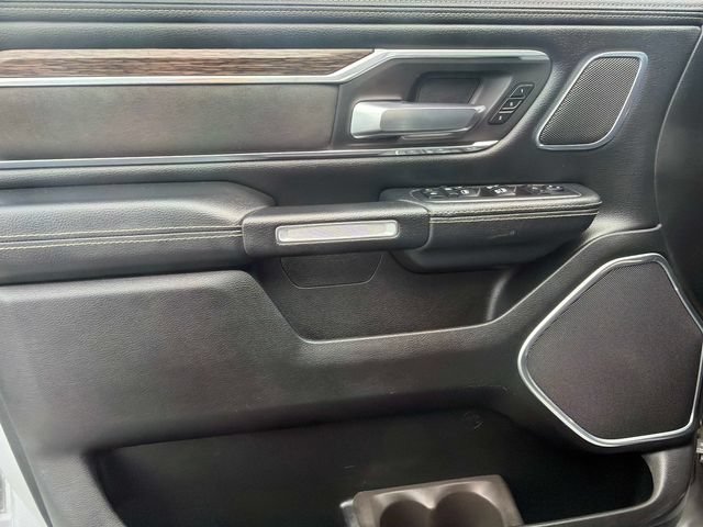 Used 2019 RAM 1500 Laramie RWD image 14