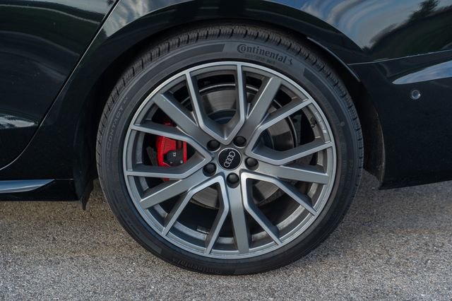 Used 2023 Audi S4 Prestige image 10