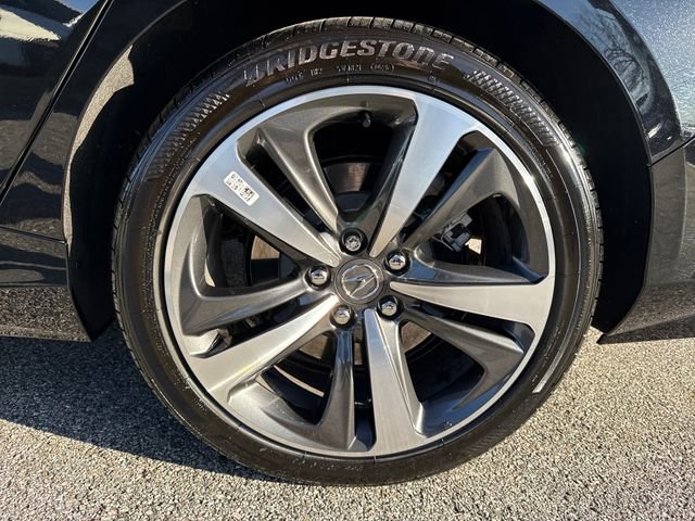 Certified 2025 Acura TLX w/ Technology Package image 11