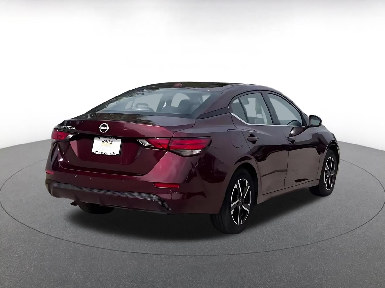 Used 2025 Nissan Sentra SV FWD image 14