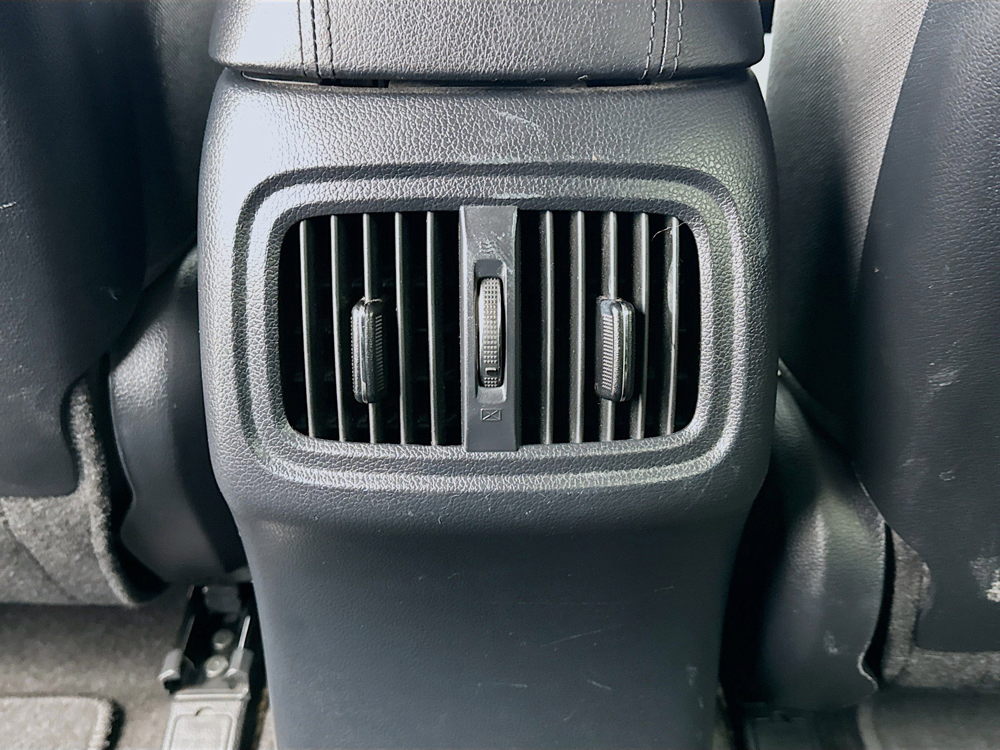 Used 2015 Kia Sportage EX image 16