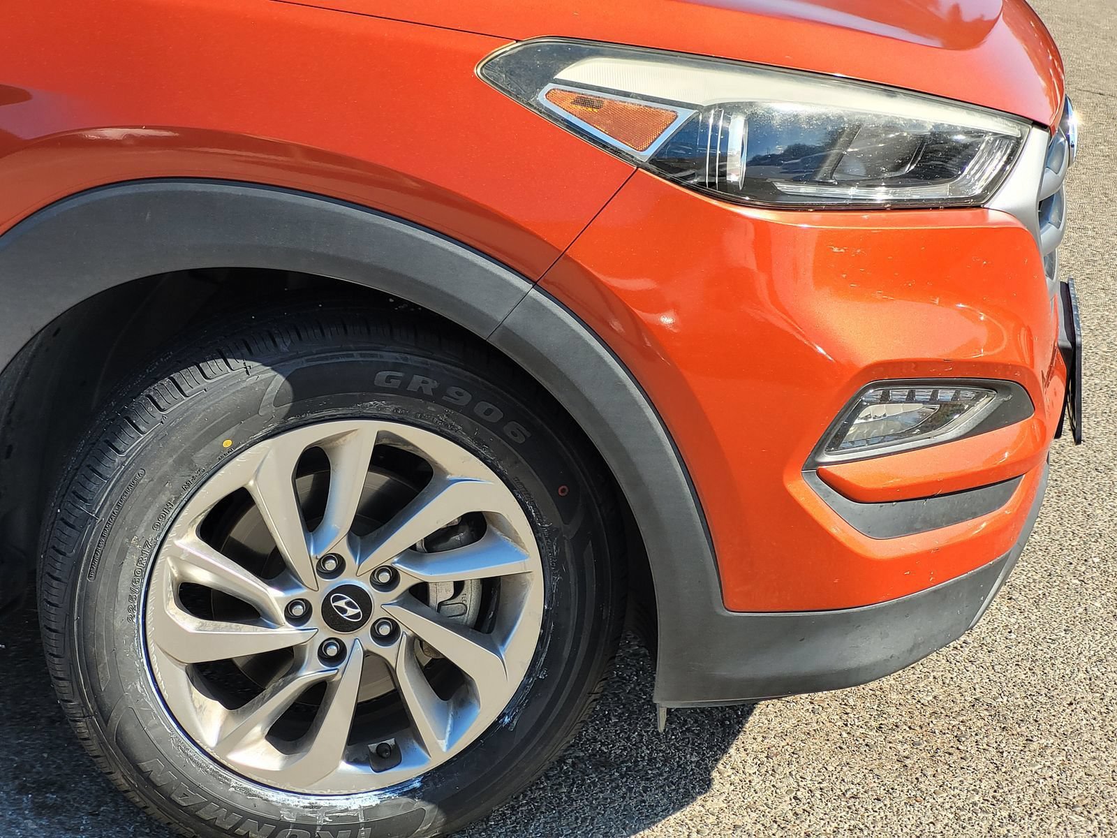 Used 2017 Hyundai Tucson SE w/ SE Popular Package 02 FWD image 3