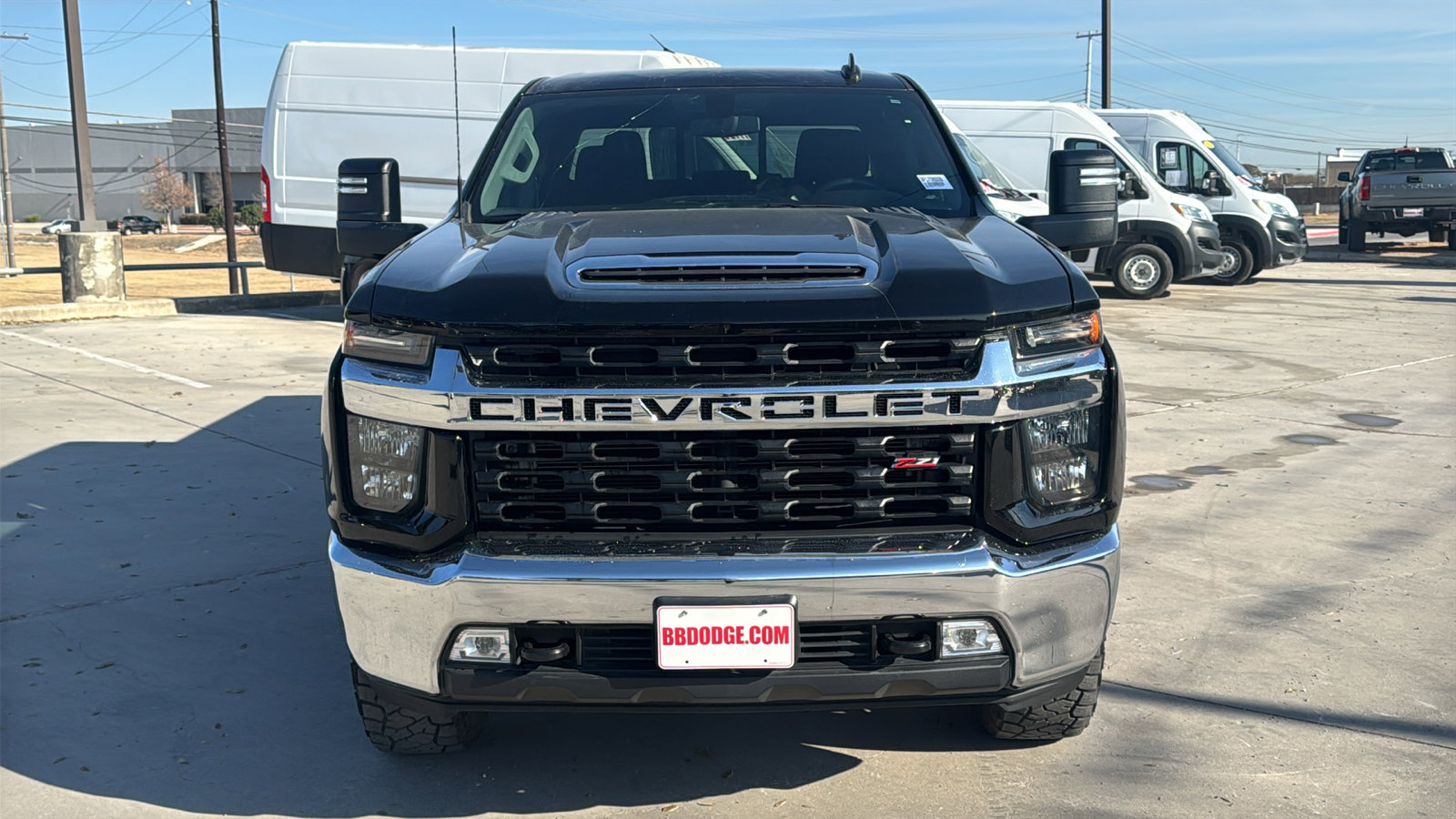 Used 2023 Chevrolet Silverado 2500 LT w/ Convenience Package image 2