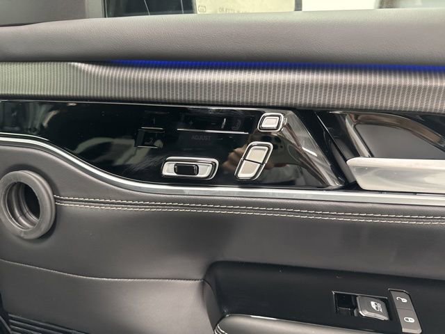 New 2026 Jeep Grand Wagoneer L Summit image 29