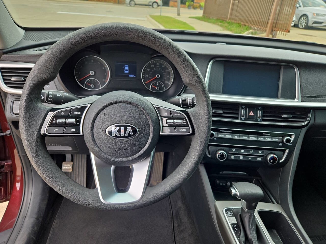 Used 2020 Kia Optima LX image 33