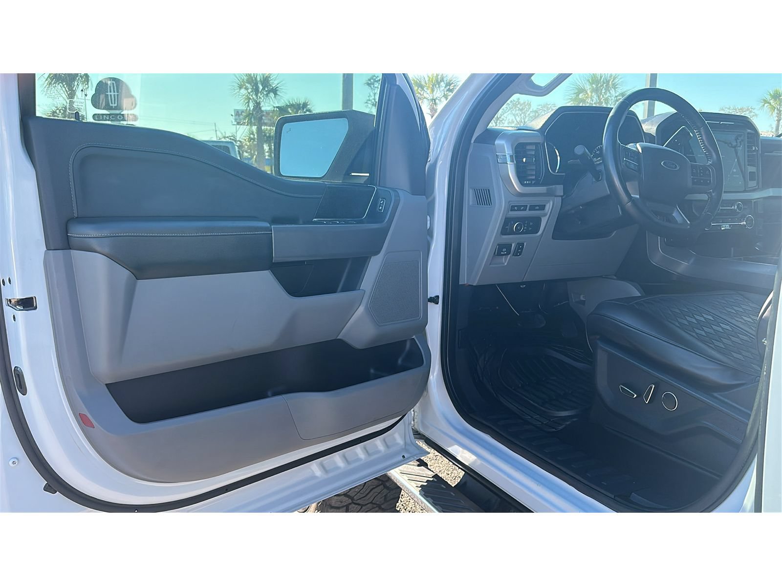 Used 2021 Ford F150 XLT w/ Equipment Group 302A High AWD/4WD image 10