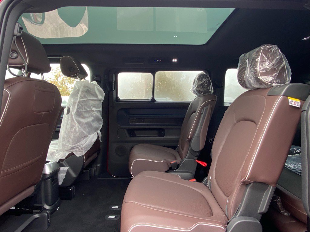 New 2025 Volkswagen ID. Buzz Pro S Plus image 10