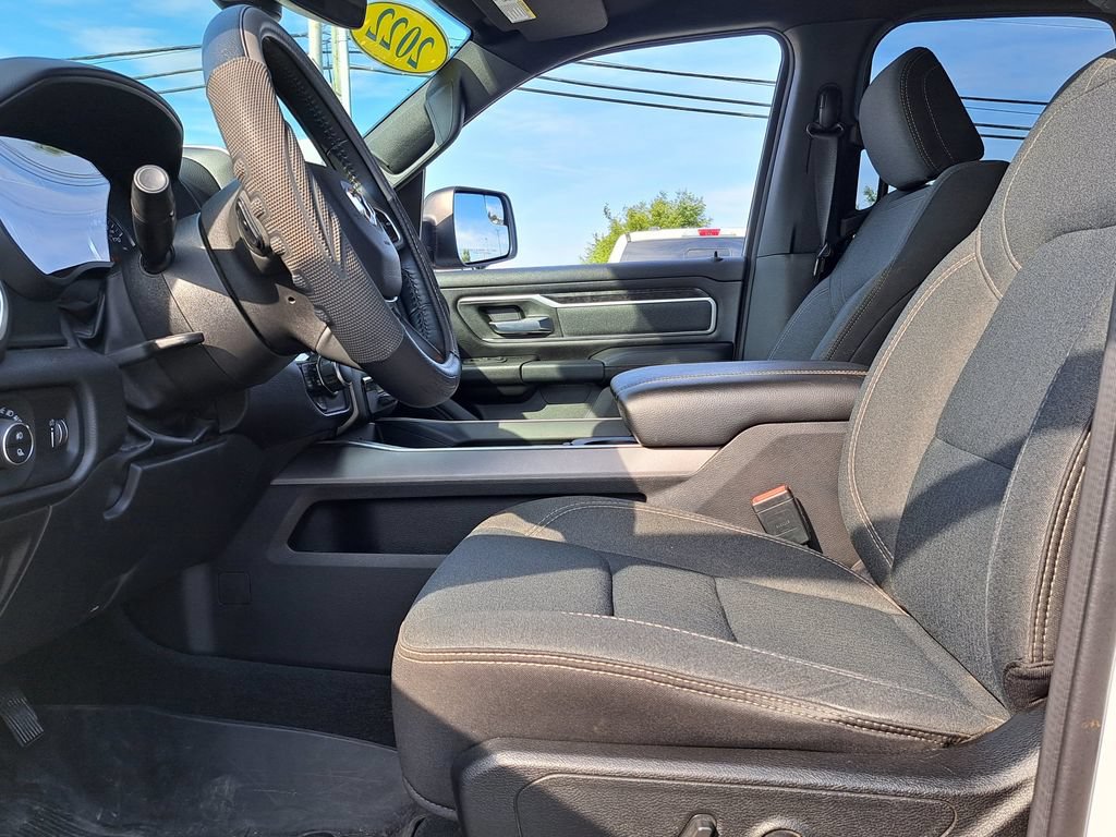 Used 2022 RAM 1500 Big Horn AWD/4WD image 14