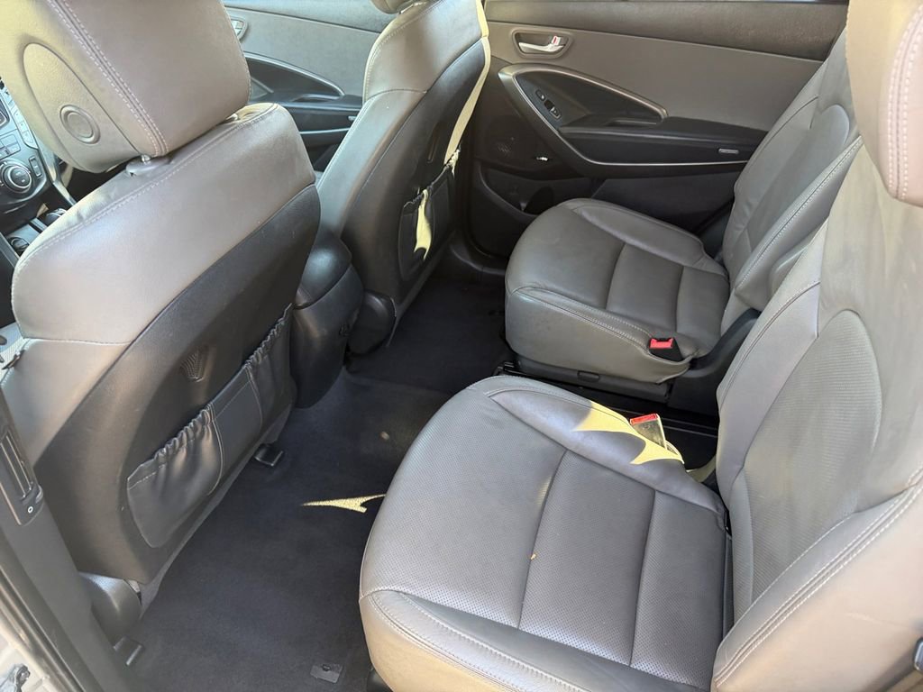 Used 2015 Hyundai Santa Fe Limited w/ Option Group 04 AWD/4WD image 12