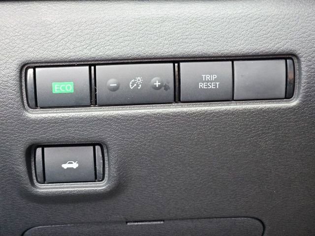 New 2025 Nissan Sentra SR w/ SR Premium Package image 17