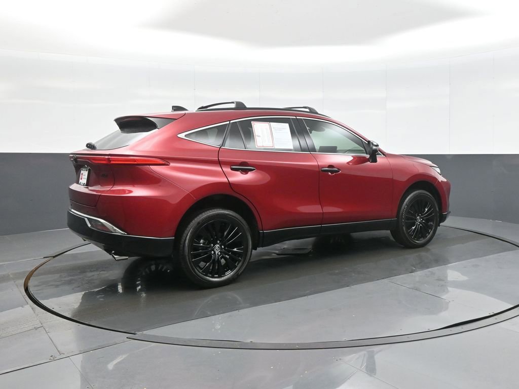 Certified 2024 Toyota Venza Nightshade image 9