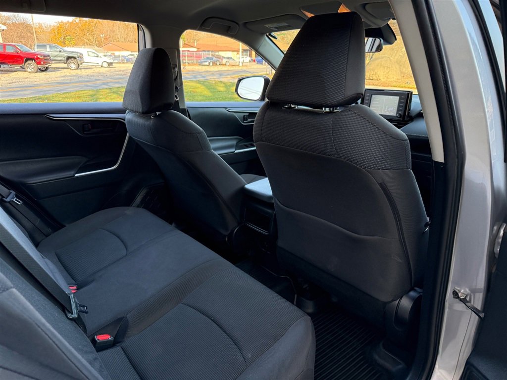 Used 2019 Toyota RAV4 LE w/ All Weather Liner Package image 54