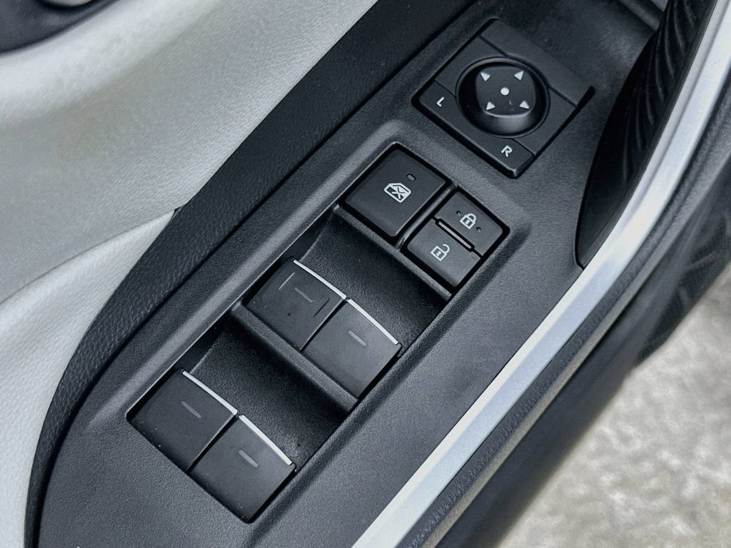 Used 2025 Toyota RAV4 XLE Premium FWD image 20