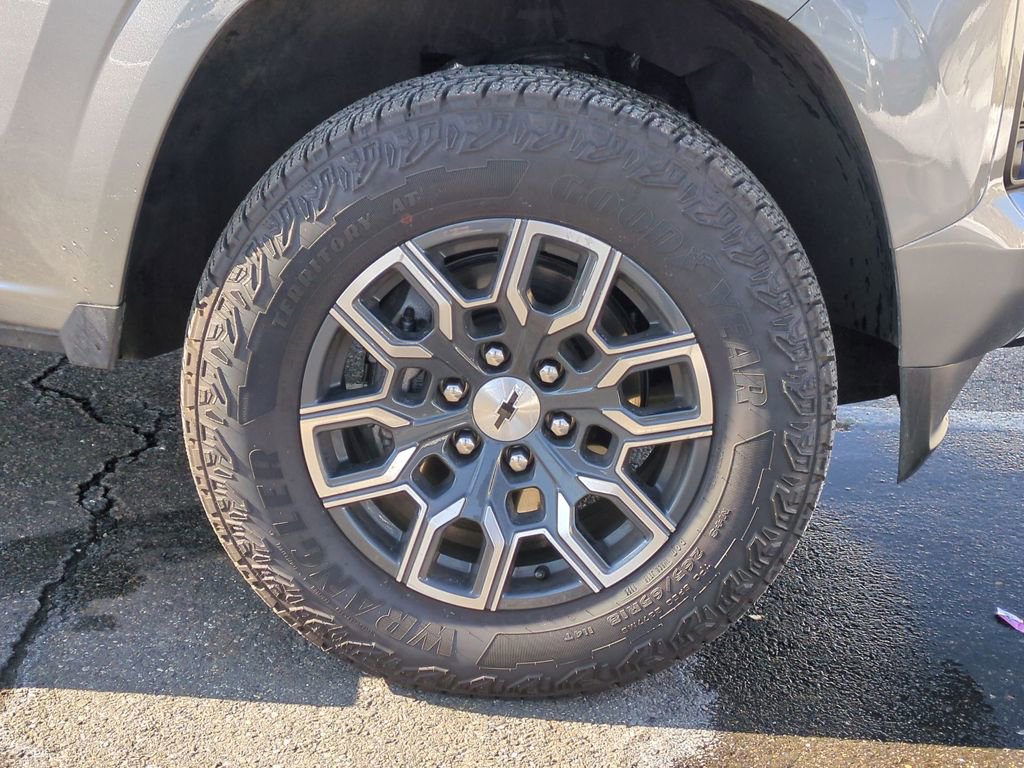 Certified 2025 Chevrolet Colorado Z71 w/ Z71 Convenience Package 2 image 24