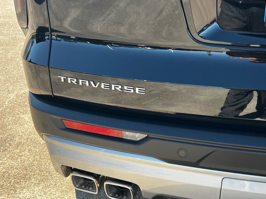 New 2026 Chevrolet Traverse LT w/ Driver Confidence Package image 16