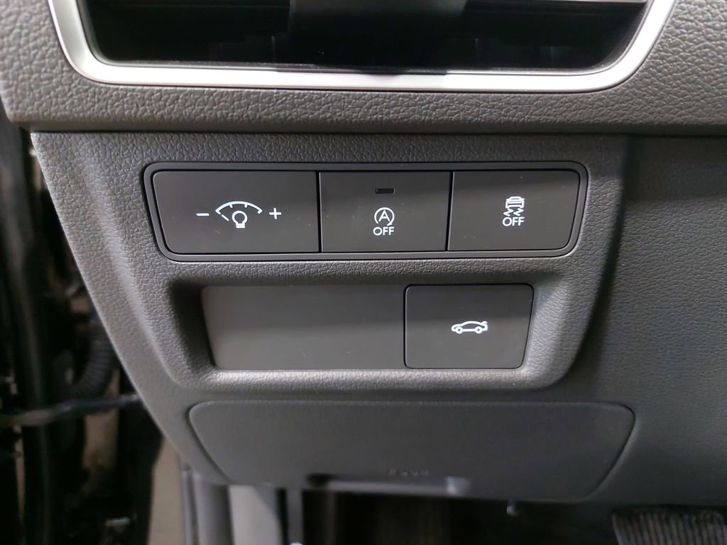 Certified 2025 Hyundai Sonata SE image 26