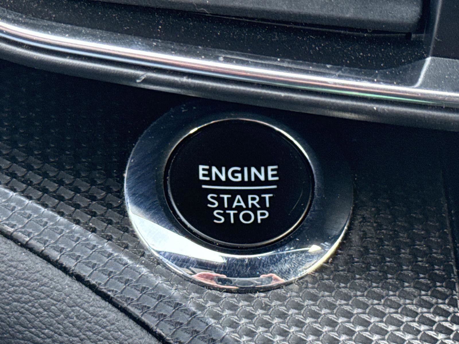 Used 2023 Ford Explorer ST-Line image 19