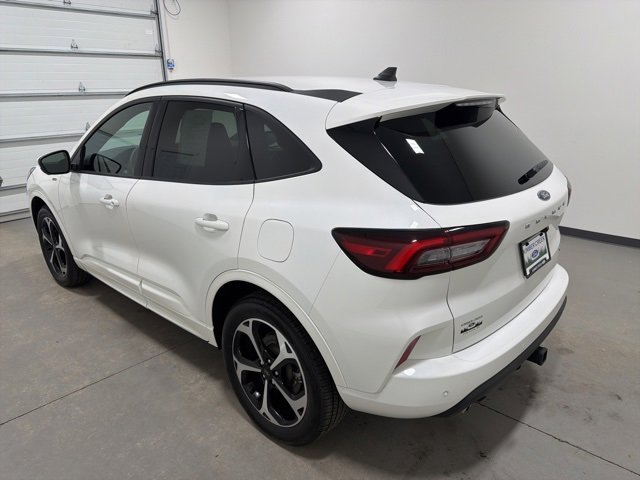 Used 2023 Ford Escape ST-Line Select w/ Tech Pack #2 image 6